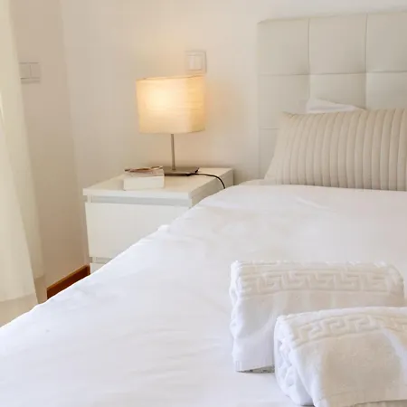 Carmona A T2 - By Smarthomes Appartement