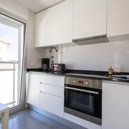 Carmona A T2 - By Smarthomes شقة