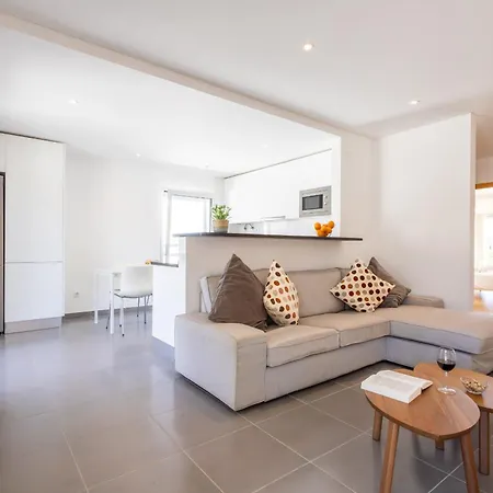 Apartment Carmona A *